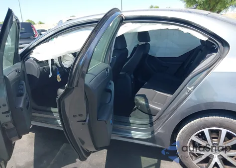 2017 Volkswagen Jetta 1.4T Se from USA, damaged, VIN 3VWDB7AJ7HM355636